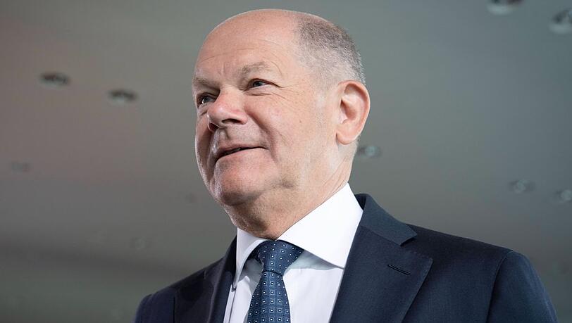 Auf Olaf Scholz wartet der traditionelle Zapfenstreich.