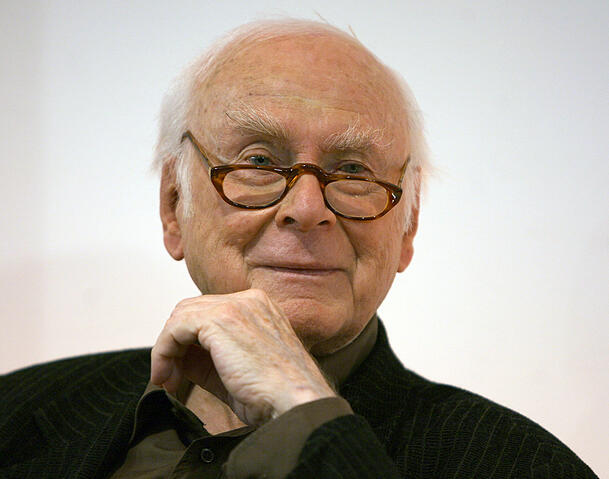 Vicco von Bülow alias Loriot war Zeit seines Lebens ein prägender deutscher Humorist. Vicco von Bülow alias Loriot war Zeit seines Lebens ein prägender deutscher Humorist.