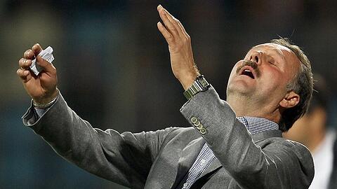 Peter Neururer ist nicht mehr Trainer beim VfL Bochum.