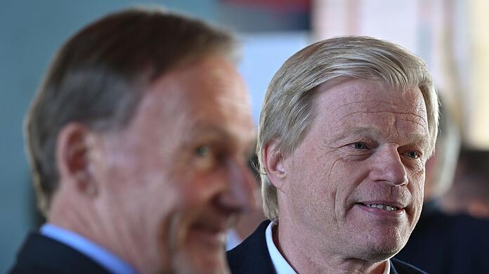 Vorstandschef Oliver Kahn (r) vom FC Bayern beim DFL-Neujahrsempfang.