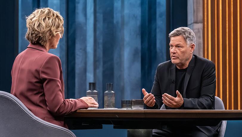 Ex-Vizekanzler Robert Habeck schließt ein politisches Comeback "im Moment" aus. Ex-Vizekanzler Robert Habeck schließt ein politisches Comeback "im Moment" aus.
