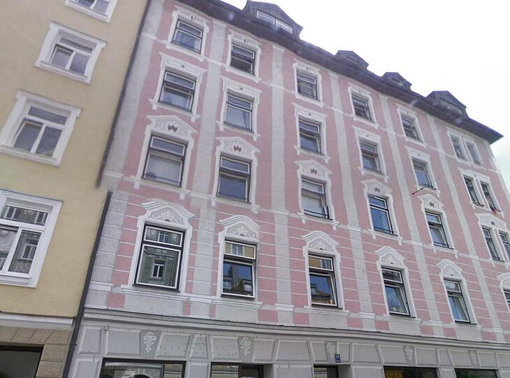 Eine Fassade in der Elsässer Straße.