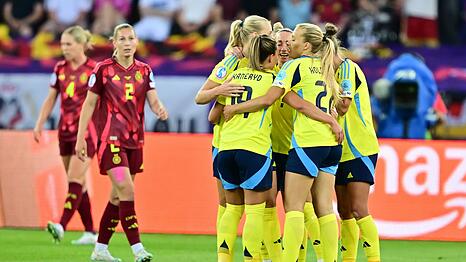 Das deutsche Team patzt, Schweden jubelt.