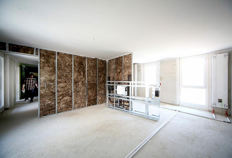 So sieht das künftige Wohnzimmer (mit offener Küche) einer 4-Zimmer-Wohnung aus.