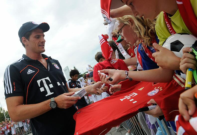 Mario Gomez: Beliebt bei den Fans, bei Uli Hoeneß momentan in der Kritik.