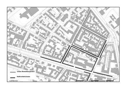 Aufatmen bei den Anwohnern: Die Halteverbotszonen rund um das Gerichtsgebäude wurden vorerst aufgehoben.