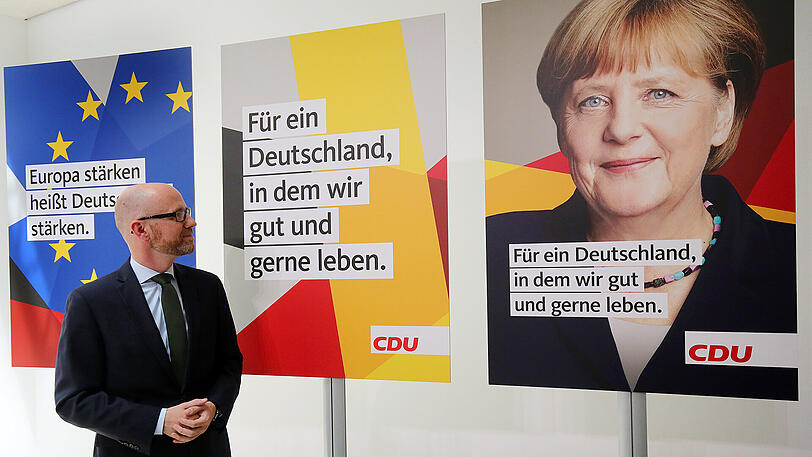 Stolzer Papa: CDU-Generalsekretär Peter Tauber und sein #fedidwgugl.