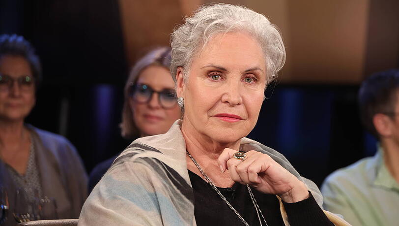 Katerina Jacob durchlebt gerade eine schwierige Zeit. Doch unterkriegen lässt sie sich nicht.