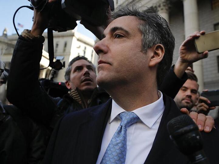 Michael Cohen, Ex-Anwalt des heutigen US-Präsidenten Trump soll nach Auffassung der Staatsanwalt für längere Zeit ins Gefängnis.