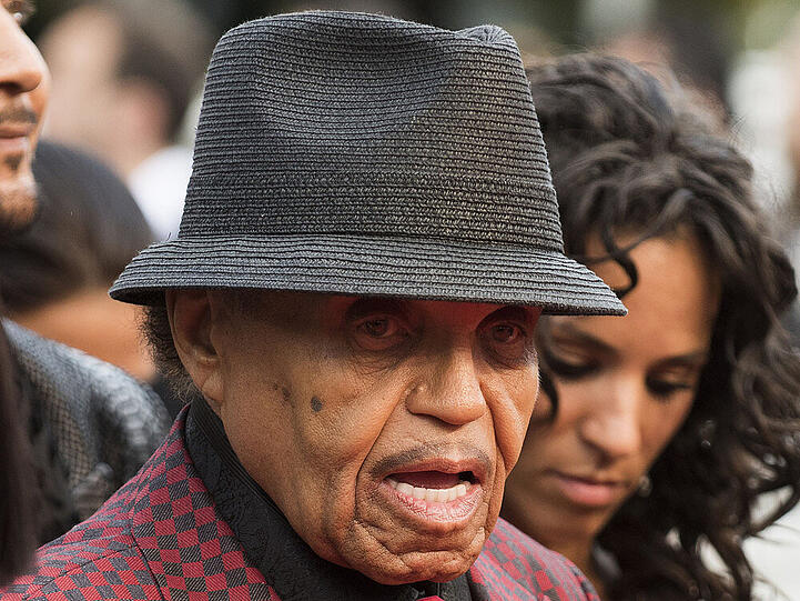 Wegen Viagra-Gerüchten: Joe Jackson hat seinen Anwalt eingeschaltet