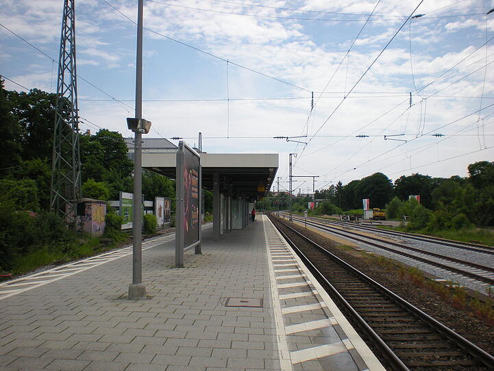 Die S-Bahn-Haltestelle Mittersendling.