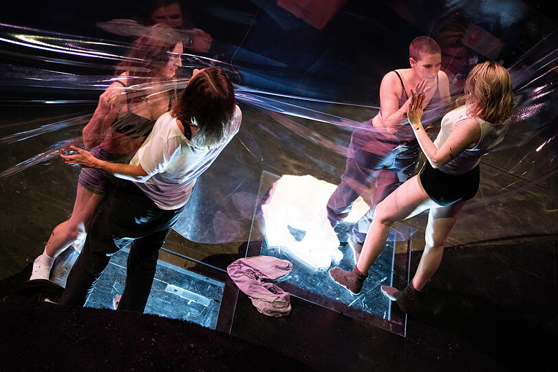 Die Kammeroper "4.48 Psychose" in der Reaktorhalle.