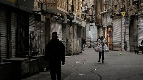 Die iranische Bev&ouml;lkerung lebt schon mehr als eine Woche im Krieg.