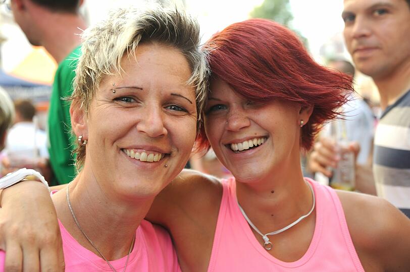 Party im Glockenbachviertel: Schräg, schwul, schön: So wars beim Hans-Sachs-Straßenfest! - Isarvorstadt - Abendzeitung München