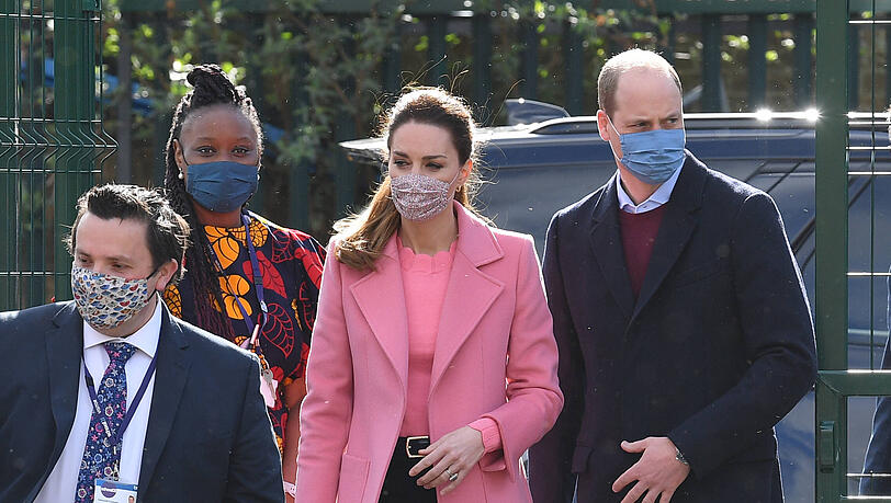 Herzogin Kate und Prinz William beim Schulbesuch im Londoner Stadtteil Stratford.