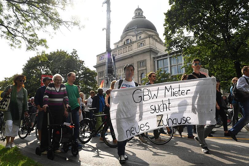 Auf der Straße: An der &bdquo;Ausspekuliert&ldquo;-Demonstration vor einigen Tagen nahmen mehr als 11 000 Menschen teil.