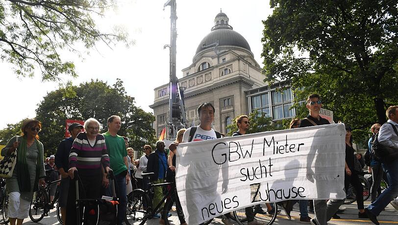 Auf der Straße: An der &bdquo;Ausspekuliert&ldquo;-Demonstration vor einigen Tagen nahmen mehr als 11 000 Menschen teil.