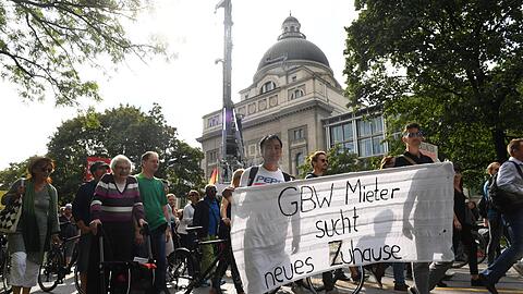 Auf der Straße: An der &bdquo;Ausspekuliert&ldquo;-Demonstration vor einigen Tagen nahmen mehr als 11 000 Menschen teil.