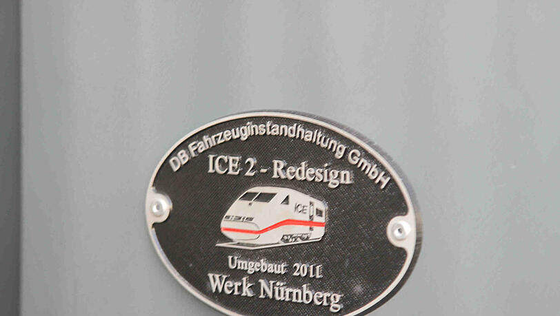 Die Firma profitiert vom ICE 2-Redesign im Nürnberger Bahn-Werk. Die Firma profitiert vom ICE 2-Redesign im Nürnberger Bahn-Werk.