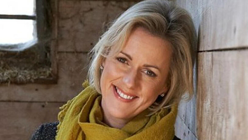 Jojo Moyes nimmt mit "Ein Bild von dir" wieder Angriff auf die Bestsellerlisten Jojo Moyes nimmt mit "Ein Bild von dir" wieder Angriff auf die Bestsellerlisten