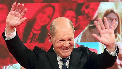 Olaf Scholz ist vom SPD-Bundesparteitag nun auch offiziell zum Kanzlerkandidaten bestimmt worden. Er bekam rund 96 Prozent der Stimmen.