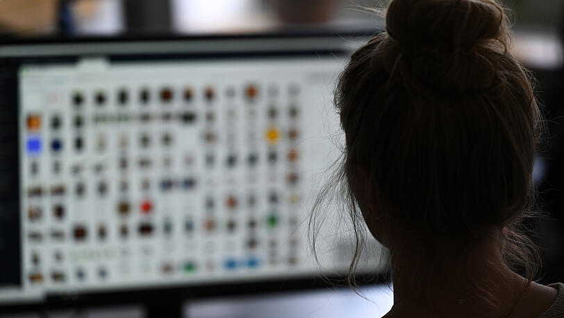 Immer häufiger werden Facebook-Accounts gehackt, um dort Kinderpornos zu posten. (Symbolbild)
