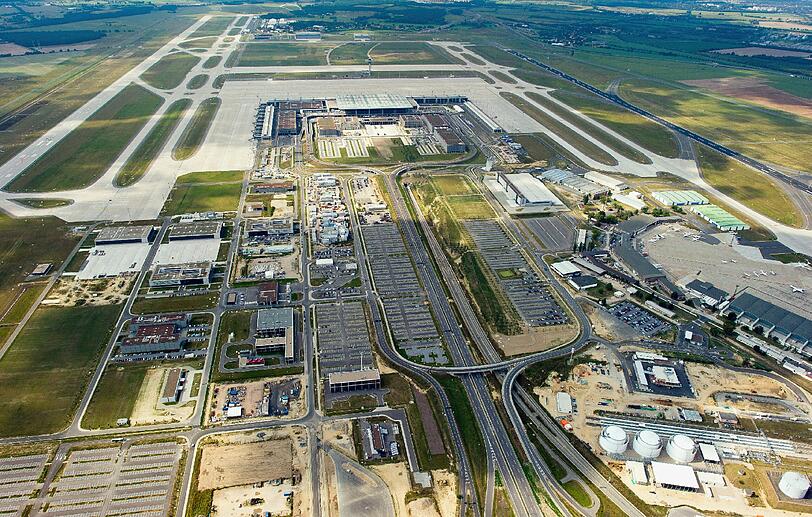 Unfertig: Der Hauptstadtflughafen BER. Foto: Patrick Pleul