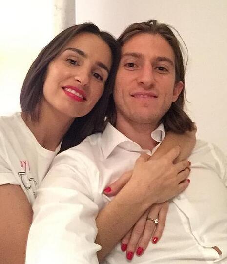 Atlético Madrid: Mit seiner Frau Patricia hat der Brasilianer Filipe Luis einen Sohn und eine Tocher.