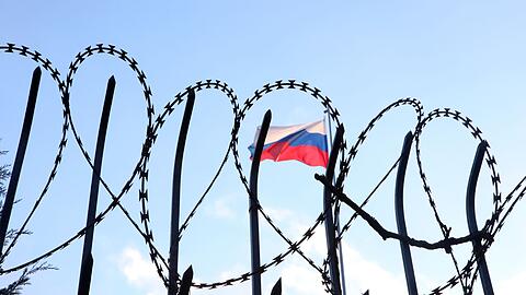 Nach dem Einmarsch in die Ukraine ist für Russland kein Platz mehr auf der internationalen Fußballbühne.