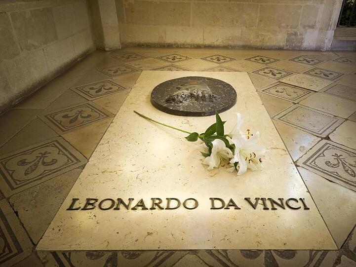 Das Grab von Leonardo da Vinci in der Schlosskapelle Saint Hubert.