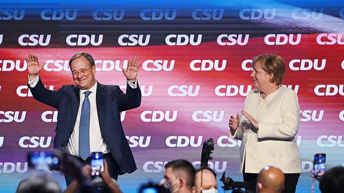 Armin Laschet und Angela Merkel treten heute in Laschets Heimatstadt Aachen auf.