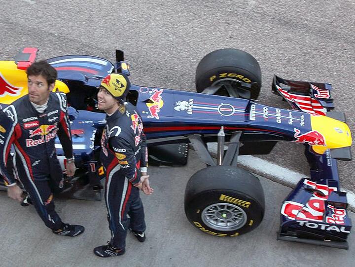 Nase und Frontflügel haben beim RB7 ein markantes Aussehen.