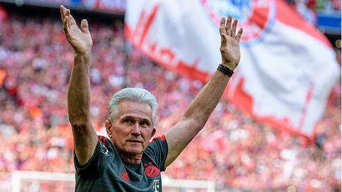 Der FC Bayern München verabschiedet Trainer Jupp Heynckes und Ex-Spieler Holger Badstuber. Die Bilder.