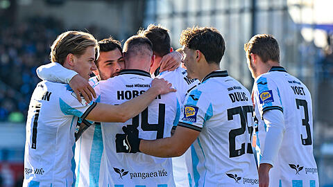 Die Löwen feierten gegen Saarbrücken am Sonntag einen wichtigen 2:0-Sieg.