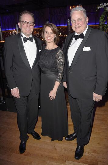 Manuel und Iris Pretzl, Christian Schottenhamel (r.)