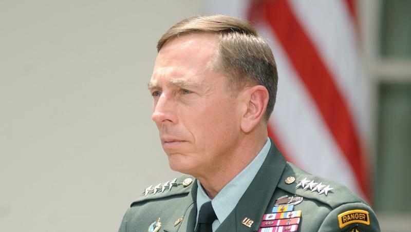 Irrtümlichen Angriff auf einen pakistanischen Posten an der afghanischen Grenze: US-General David Petraeus sprach sein Bedauern aus. (Archivbild) Irrtümlichen Angriff auf einen pakistanischen Posten an der afghanischen Grenze: US-General David Petraeus sprach sein Bedauern aus. (Archivbild)