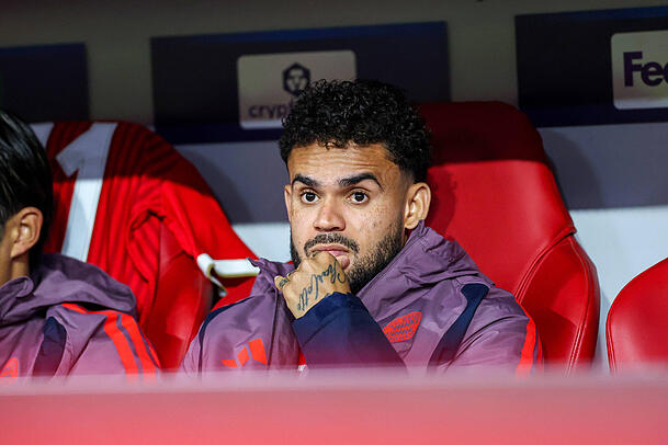 Sa&szlig; gegen den FC Arsenal zun&auml;chst auf der Bank: Luis D&iacute;az.