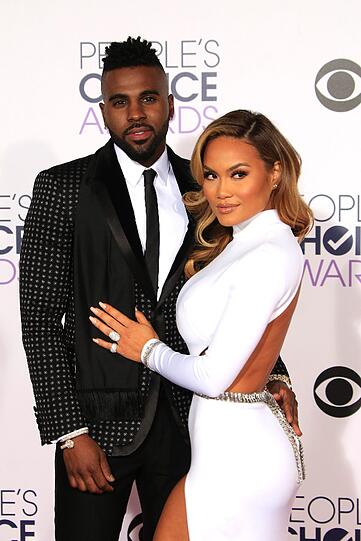 Jason Derulo mit seiner Freundin Daphne Joy