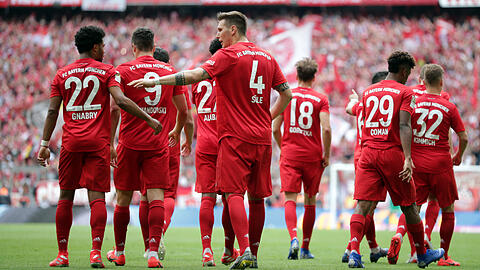 Die Bayern gewinnen souverän gegen Frankfurt und sichern sich die Meisterschaft - wenige Tage zuvor fand die Spielersitzung statt.