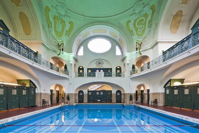 Müller'sches Volksbad: Auch hier gibt's Angebote bei der Aktionswoche zum 1. Münchner Wassersportfestival.