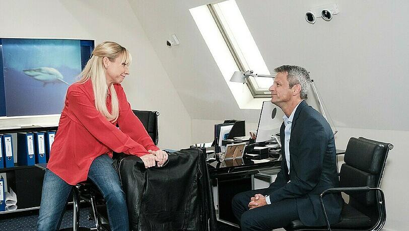 "Unter uns": Ute überrascht Benedikt mit dem Vorschlag, zusammenziehen "Unter uns": Ute überrascht Benedikt mit dem Vorschlag, zusammenziehen