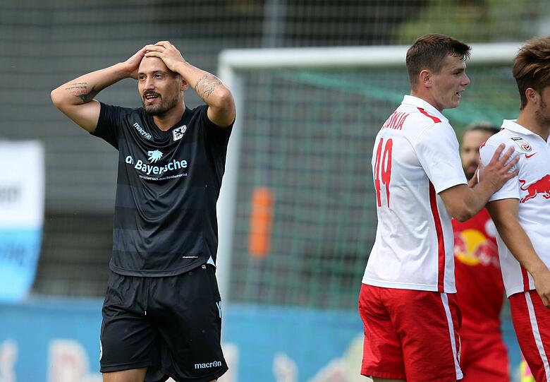 0:1 gegen Liefering - die Bilder vom Löwen-Testspiel in Österreich zum Durchklicken.