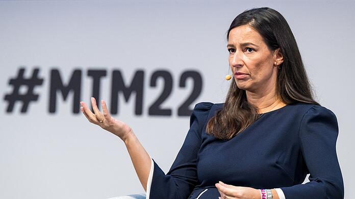 Fernsehmoderatorin Pinar Atalay nimmt an den 36. Medientage München teil.