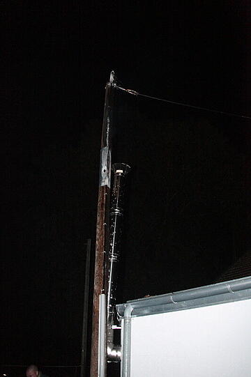 Aschau am Inn/Mühldorf: Mast brennt - Strom fällt aus - Bilder - Abendzeitung München