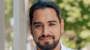 Juso, Ingenieur, Enkel von Großeltern, die als Gastarbeiter nach Deutschland kamen und aktiv im Bezirksausschuss Hadern: Arda Celik will für die SPD Stadtrat werden.