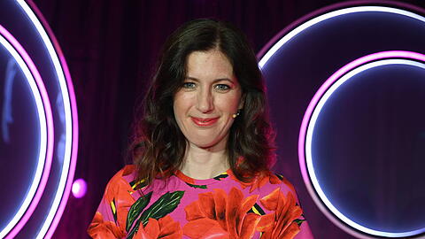 Kabarettistin und Buchautorin Claudia Pichler zu Gast bei Ladies Night, der einzigen Comedy- und Kabarettshow mit rein weiblicher Besetzung im deutschsprachigen Fernsehen *** Cabaret artist and author Claudia Pichler as a guest on Ladies Night, the only comedy and cabaret show with an all-female cast on German-speaking television