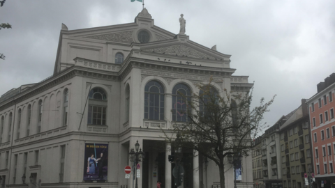 Gärtnerplatz: Tatort der Vergewaltigung im September 2019 war eine Parkbank. (Archivbild)
