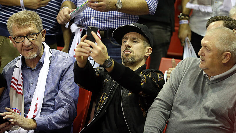 Ein Selfie vor dem Spiel: Franck Ribéry. Ein Selfie vor dem Spiel: Franck Ribéry.