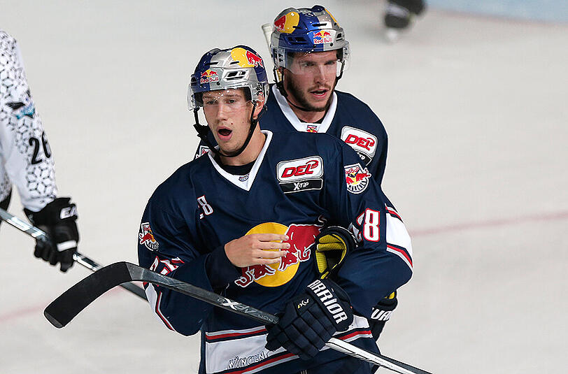 Frank Mauer (vorne) und Florian Kettemer vom EHC Red Bull München.