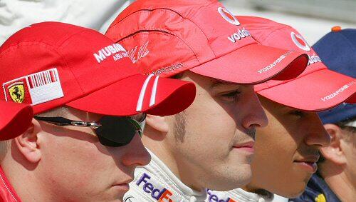 Die Protagonisten des Vorjahres: Räikkönen, Alonso und Hamilton (v. l.) Die Protagonisten des Vorjahres: Räikkönen, Alonso und Hamilton (v. l.)